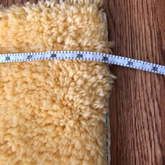 Large vintage hound dog latch hook fibre art/ rug - Picture 4 of 4